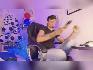 Xlovecam Best live sex cam show of Aeron69