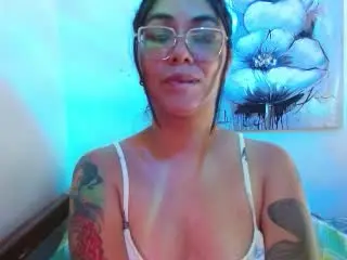 Xlovecam Private Sex Chat of MikeAndLunaa
