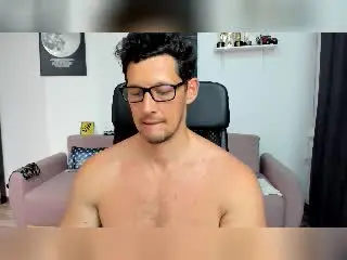 Xlovecam Free Porn Cam of BrutusK