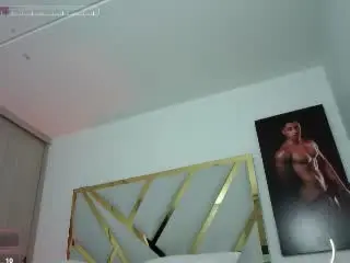 Xlovecam Best live sex cam show of DevinHunter